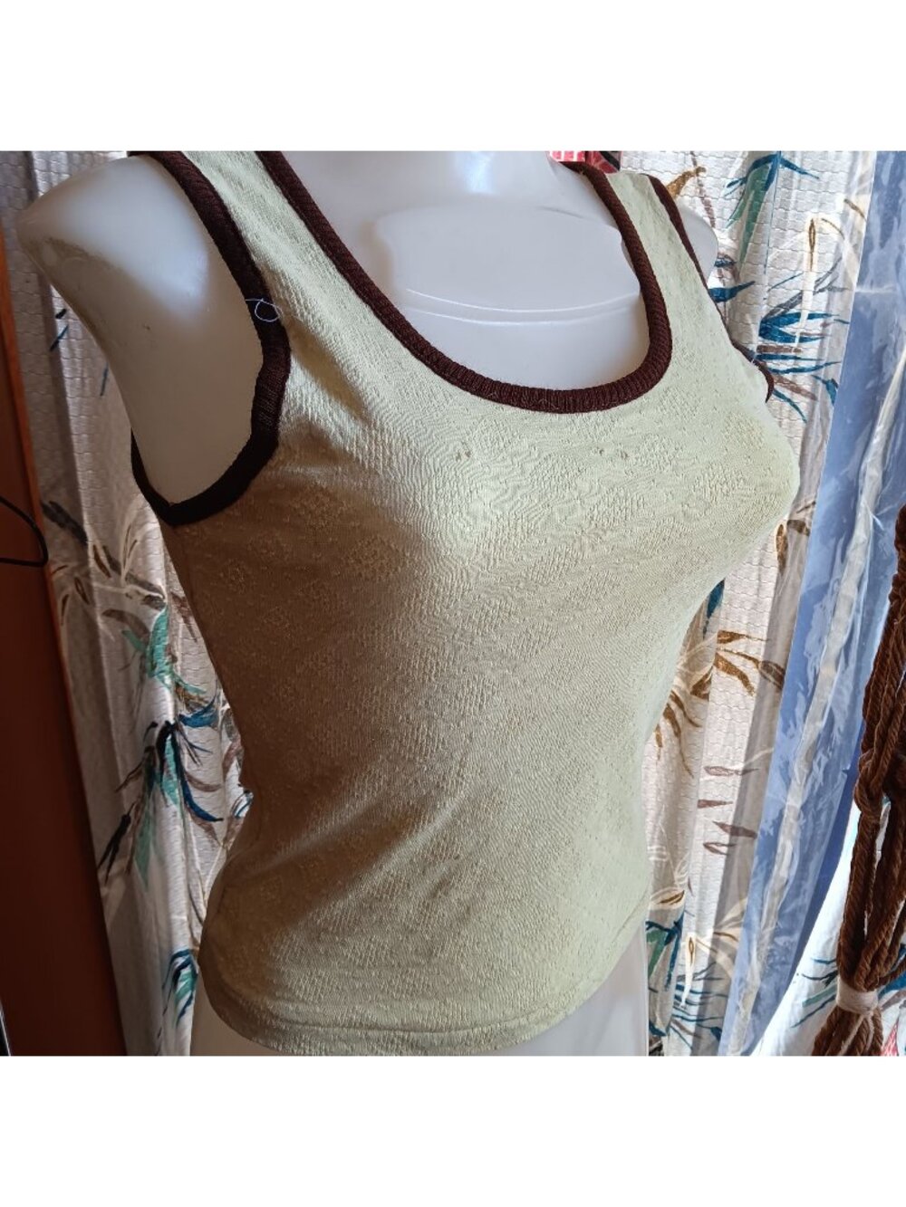 True Vintage XS 1960's Tank Top Sleeveless Yellow Brown Trim Textured Boys 12